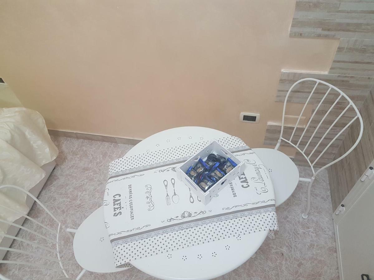 Impero Apartament Ostuni Apartment ภายนอก รูปภาพ